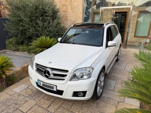 2011 Mercedes GLK 350 AMG Package with 100,000 Miles
