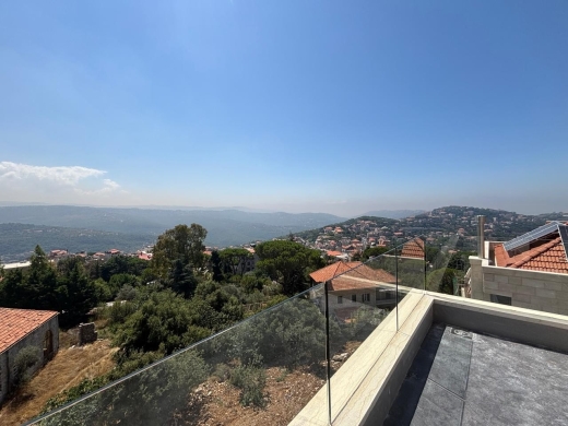 Brand New Rooftop with Open Mountain View For Sale in Baabdat
