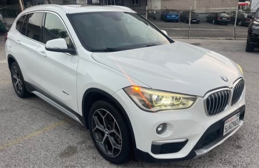 2016 BMW X1 xDrive 2.8 Full Option with Panoramic Sunroof