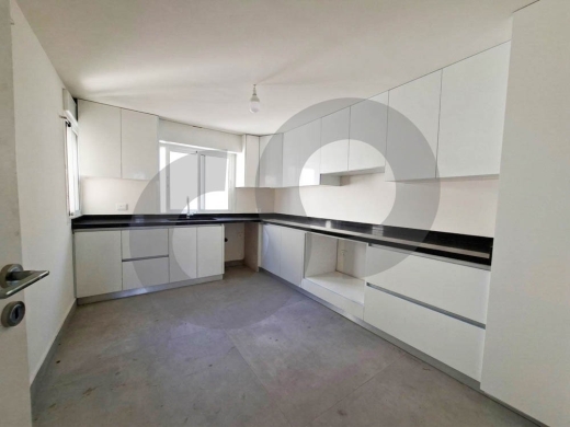 triplex /private terrace/Underground Parking/BETCHAY,BAABDA/بطشي/REF#HY140716 — 2