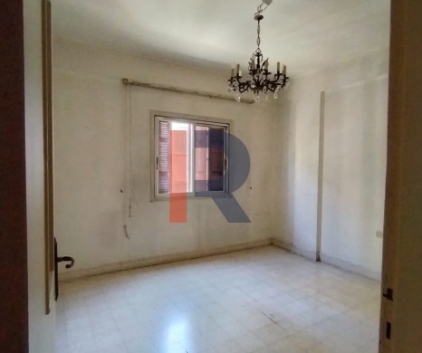 R9-3940 Apartment for Sale in Thaqafe Street – Tripoli, 200 m² — 2