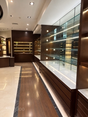محل تجاري للإيجار في فردان | Commercial Shop for Rent Verdun — 2