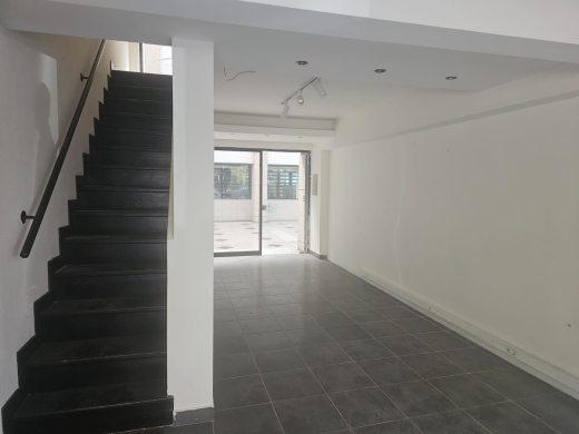 120 SQM Shop For Rent in Prime Location in Sin El Fil
