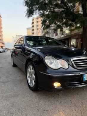 Mercedes 200 Kompressor — 2