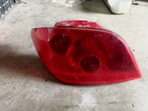 Peugeot 307 Left Tail Light — 2