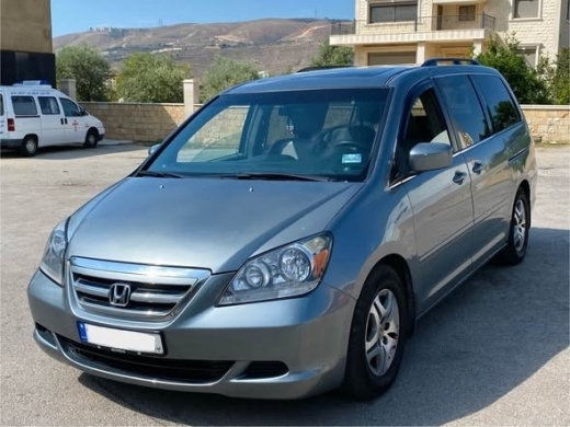 Honda Odyssey 2005 — 3