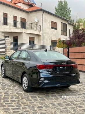 Kia Forte 2022 — 3
