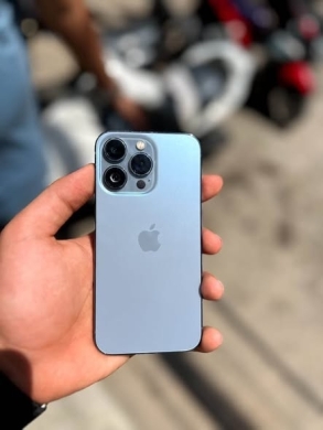 iPhone 13 Pro 256GB — 3