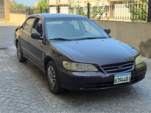 Honda Accord 2000 — 3