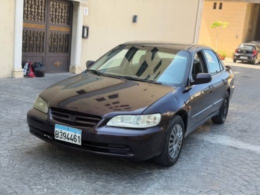 Honda Accord 2000 — 2