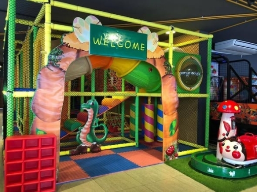Complete children's amusement park project