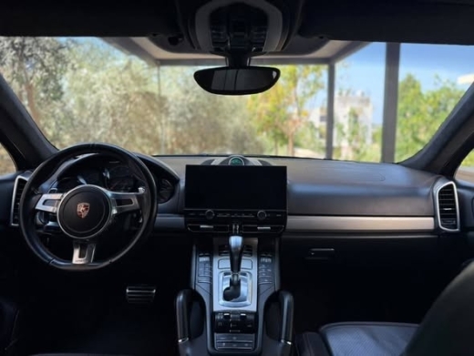Porsche Cayenne Turbo 2012 — 5