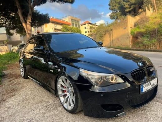 BMW E60 545iA V8 2005