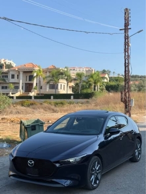 Mazda 3 S Premium 2021 — 2