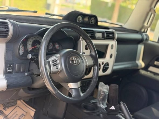 Toyota FJ Cruiser 2018 — 3