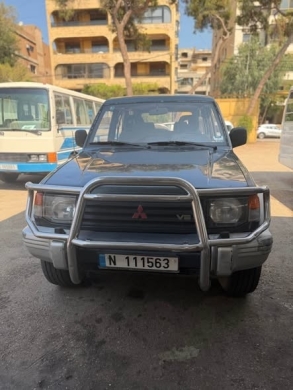 Mitsubishi Pajero 1993