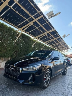 Hyundai Elantra GT 2020