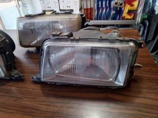 Original Audi 80 Headlights — 3