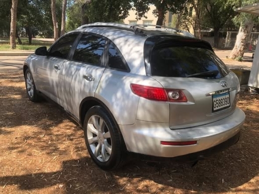 Infiniti FX35 2003 — 2