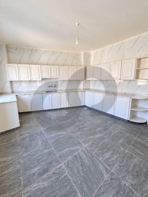 Spacious 350 sqm/high floor/ very well maintained building/RAS BEIRUT,BEIRUT/رأس بي… — 5