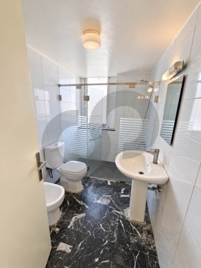 Spacious 350 sqm/high floor/ very well maintained building/RAS BEIRUT,BEIRUT/رأس بي… — 7