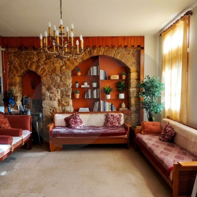 Charming Standalone Mountain Home with Open Views/30 minutes from the Ghazir… — 5