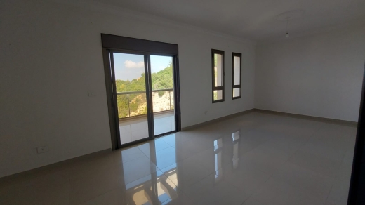 3-Bedroom Apartment With Seaview for Rent in Halat — 2