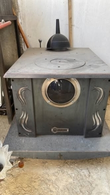 Large Iron Diesel Stove