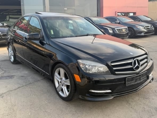 Mercedes C300 2011 — 3