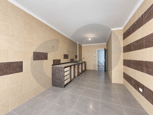 Spacious apartment/Mountain views/well-maintained… — 2