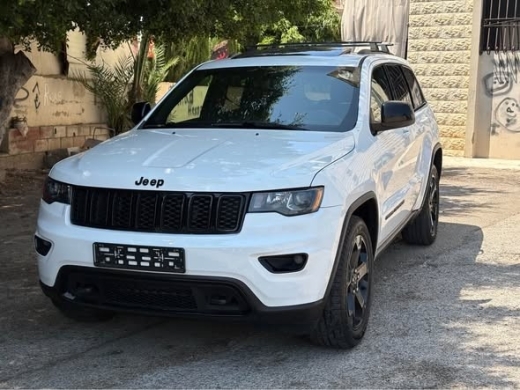 Jeep Grand Cherokee Upland 2018 — 3