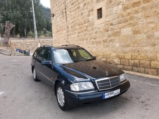 1998 Mercedes-Benz 240 Station — 4