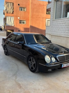 Mercedes-Benz E320 2002 — 5