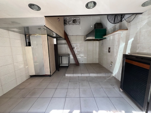 35 SQM Shop For Sale in Hadath