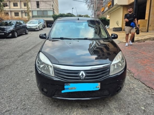 Renault Sandero 2010