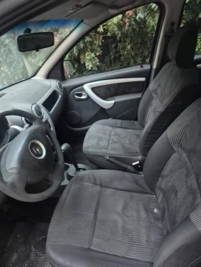 Renault Sandero 2010 — 3