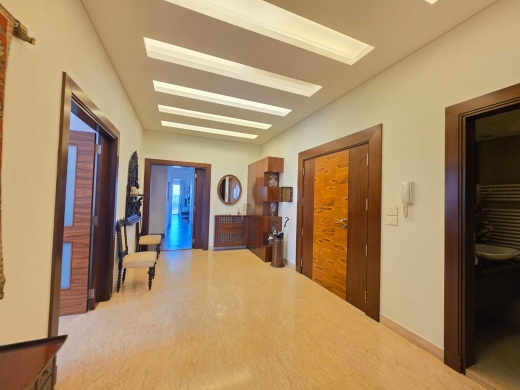 Luxurious Fully Renovated Apartment For Sale in Mar Takla, Hazmieh — 8