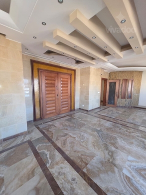 شقة فاخرة للإيجار في الضم والفرز | Luxury Apartment for Rent in Dam w Farez — 3