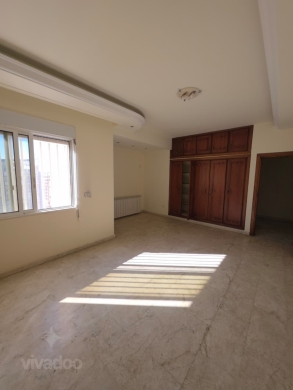 شقة فاخرة للإيجار في الضم والفرز | Luxury Apartment for Rent in Dam w Farez — 9