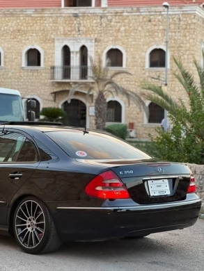 Mercedes E320 2004 — 4