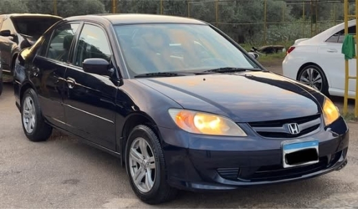 Honda Civic 2004 — 2