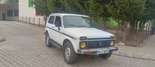 Lada 2007 Vehicle