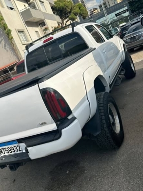 Toyota Tacoma 2009 V6 4x4 — 4