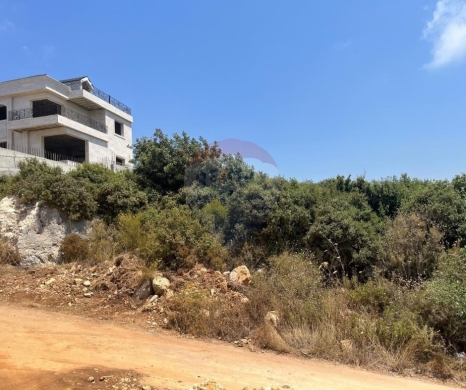 R9-3961 1,200m² Land for Sale in Deddeh, Koura | Sea & Mountain Viewأرض سكنية 1200م² للبيع في دده الكورة | إطلالة بحرية وجبلية