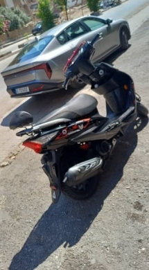 Lindy 125 Motorcycle — 2