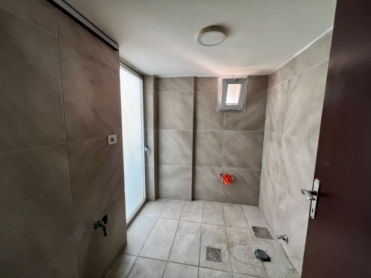3-Bedroom Apartment For Sale in Hadath Antonine — 5