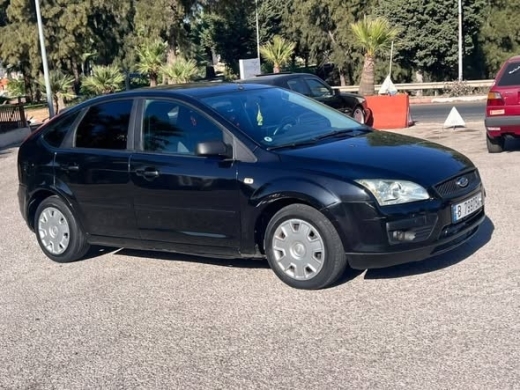 Ford Focus 2006 Sedan — 5