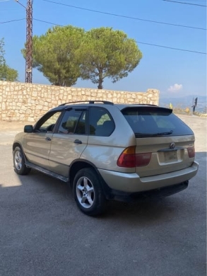 BMW X5 2002 — 5