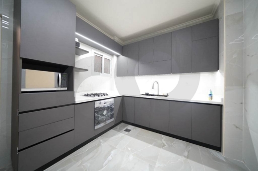 Apartment for sale/Prime Location/Fully Renovated/CARACAS-BEIRUT/كراكاس/REF#AU140950 — 3