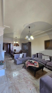Well-maintained building/ close to all amenities/Rwayset Sawfar,ALEY/رويسات صوفر/… — 2